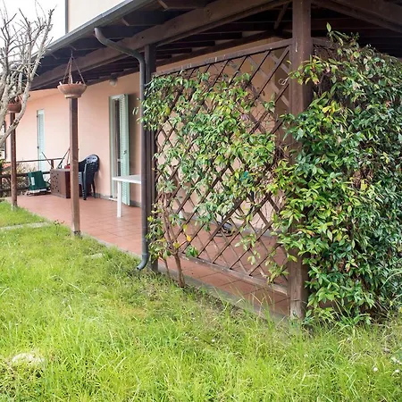 M304 - Marcelli, Trilocale Con Ampio Giardino Apartamento *