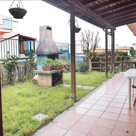 M304 - Marcelli, Trilocale Con Ampio Giardino
